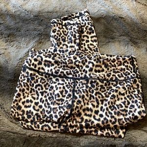 Zyia scrunch leggings